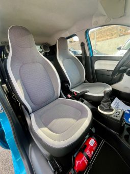 
										RENAULT TWINGO SCE LIMITED full									