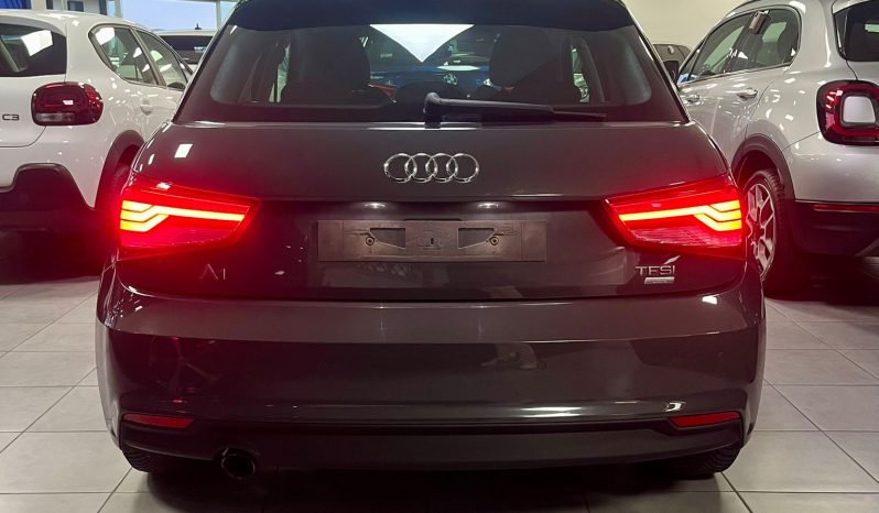 
								AUDI A1 SPORTBACK DESIGN full									