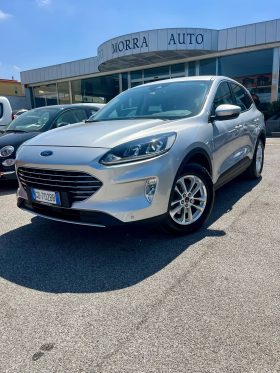 FORD KUGA MHEV ECOBLUE TITANIUM