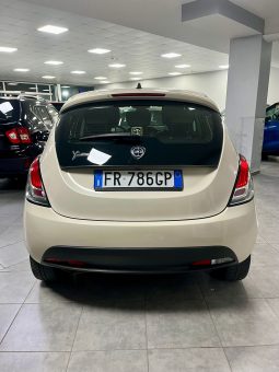 
										LANCIA YPSILON LPG ELEFANTINO BLU full									