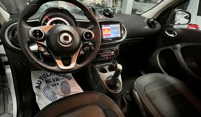 
								SMART FORFOUR PRIME full									
