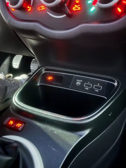 
										RENAULT TWINGO SCE INTENS full									