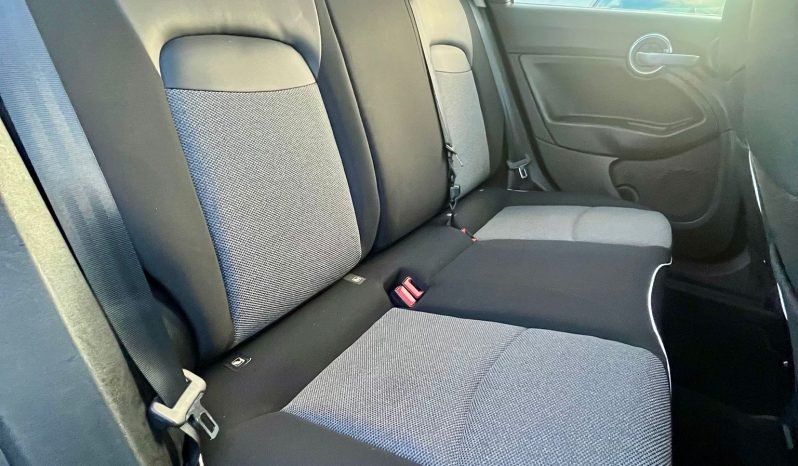 
								FIAT 500X POP STAR full									