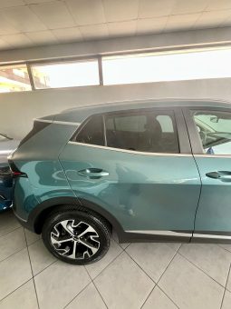 
										KIA SPORTAGE STYLE full									
