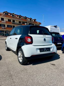 
										SMART FORFOUR YOUNGSTER full									