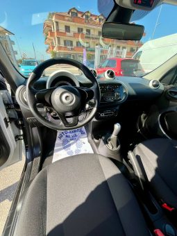 
										SMART FORFOUR YOUNGSTER full									