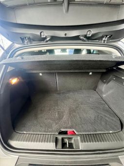 
										RENAULT CAPTUR E-TECH PHEV INTENS full									