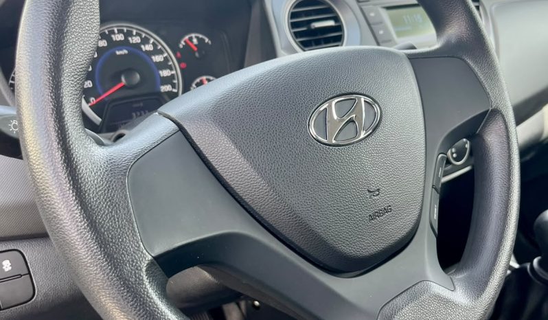 
								HYUNDAI I10 LPG TREND full									