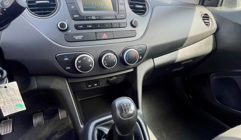
								HYUNDAI I10 LPG TREND full									