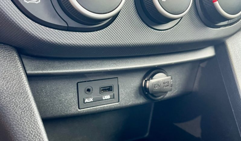 
								HYUNDAI I10 LPG TREND full									