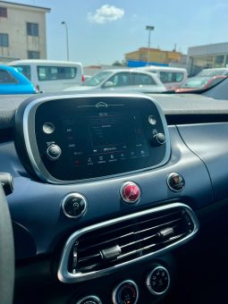 
										FIAT 500X CLUB full									