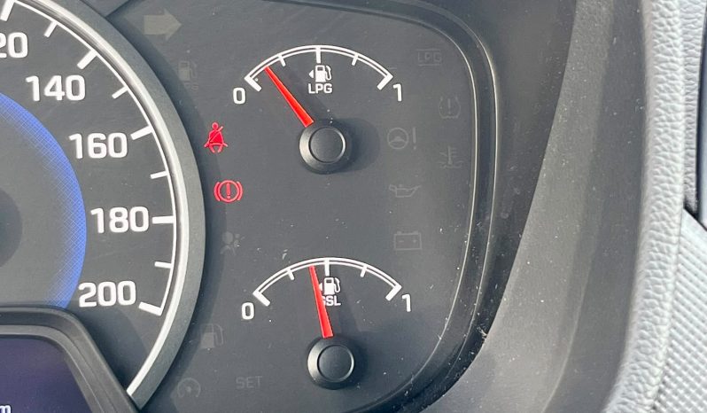 
								HYUNDAI I10 LPG TREND full									