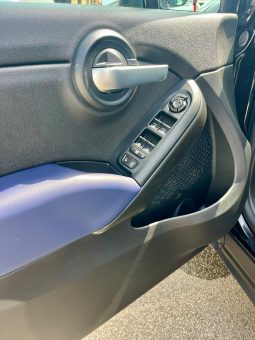 
										FIAT 500X CLUB full									
