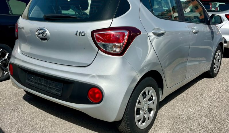 
								HYUNDAI I10 LPG TREND full									