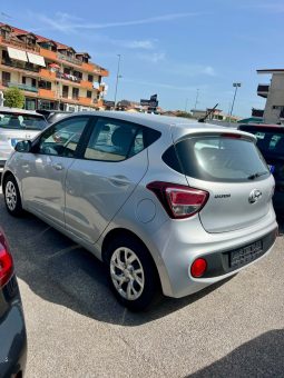 
										HYUNDAI I10 LPG TREND full									