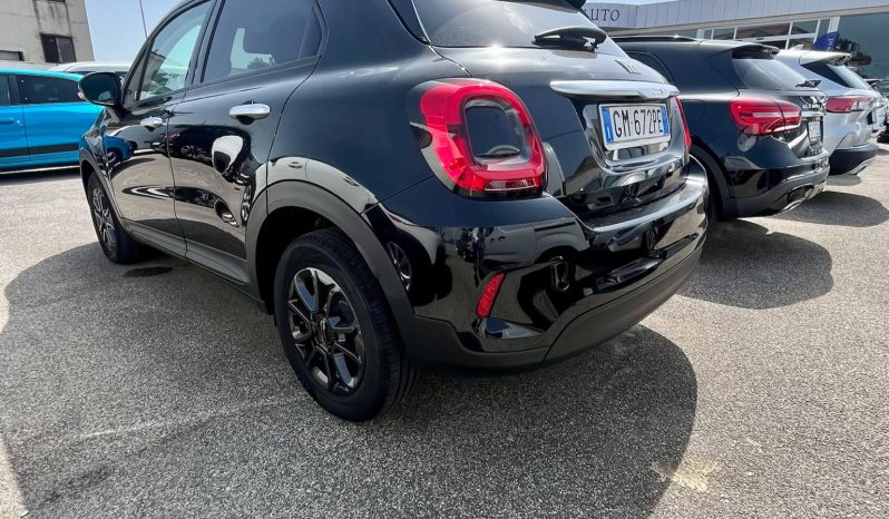 
								FIAT 500X CLUB full									