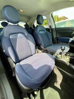 
										FIAT 500X CLUB full									