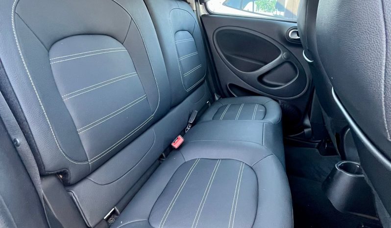 
								SMART FORFOUR PRIME full									