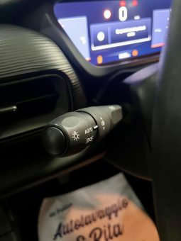 
										JEEP AVENGER T-GDI LONGITUDE full									