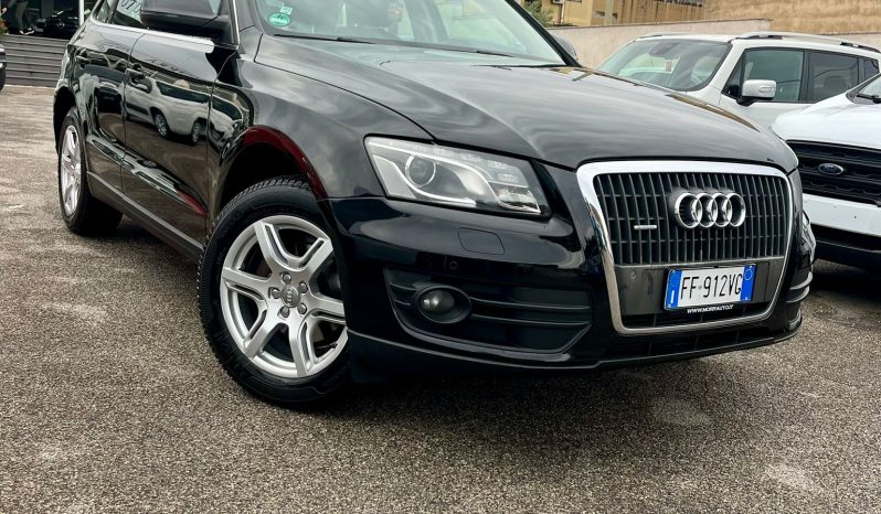 
								AUDI Q5 QUATTRO S-TRONIC full									