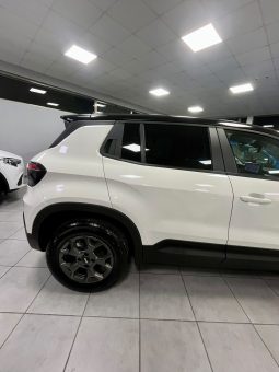 
										JEEP AVENGER T-GDI LONGITUDE full									