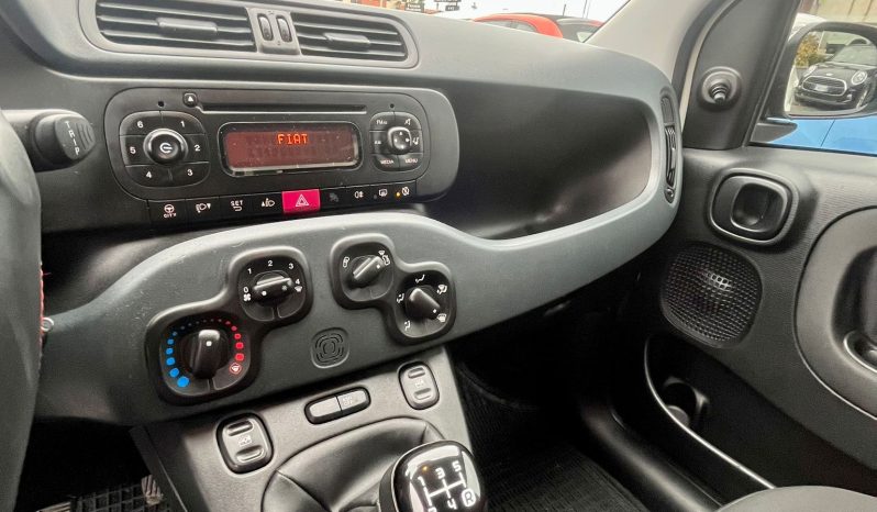 
								FIAT PANDA EASY full									