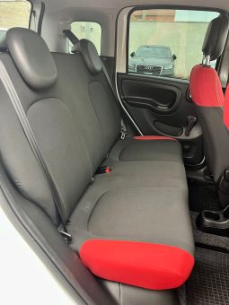 
										FIAT PANDA EASY full									