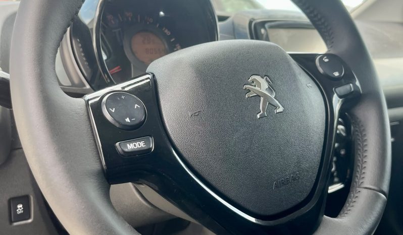 
								PEUGEOT 108 ALLURE full									