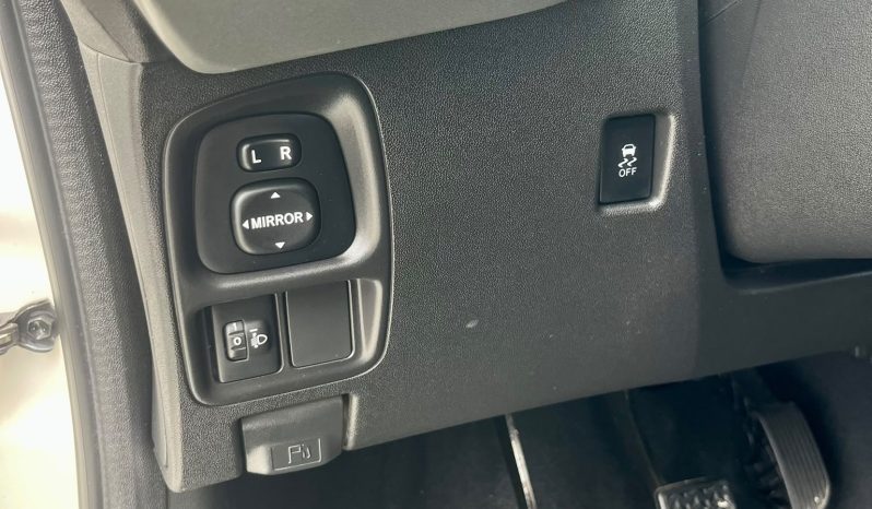 
								PEUGEOT 108 ALLURE full									