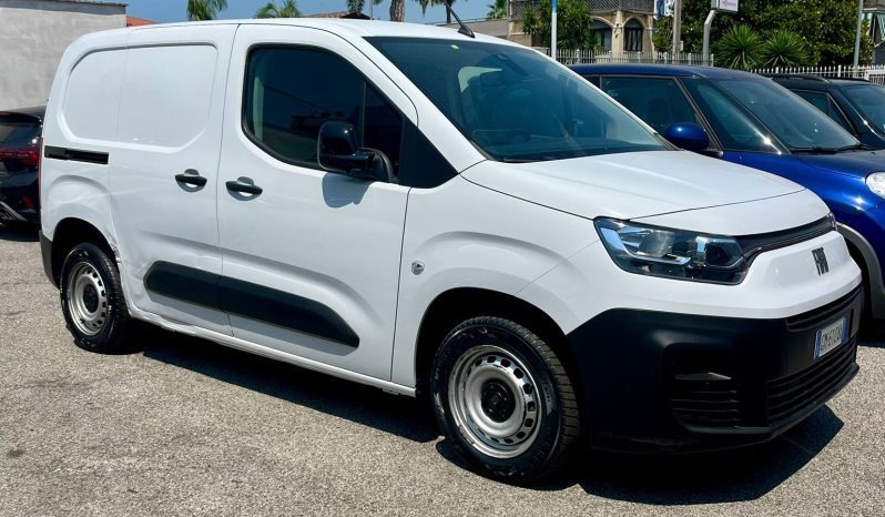 
								FIAT DOBLO BLUE-HDI KASTEN L1 full									