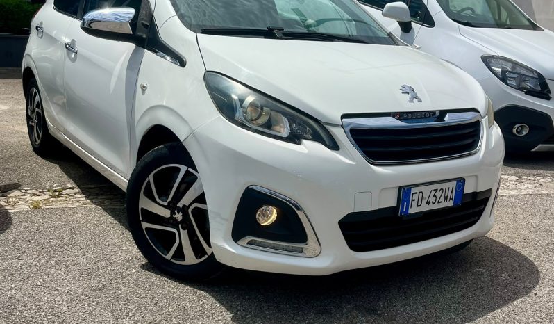 
								PEUGEOT 108 ALLURE full									