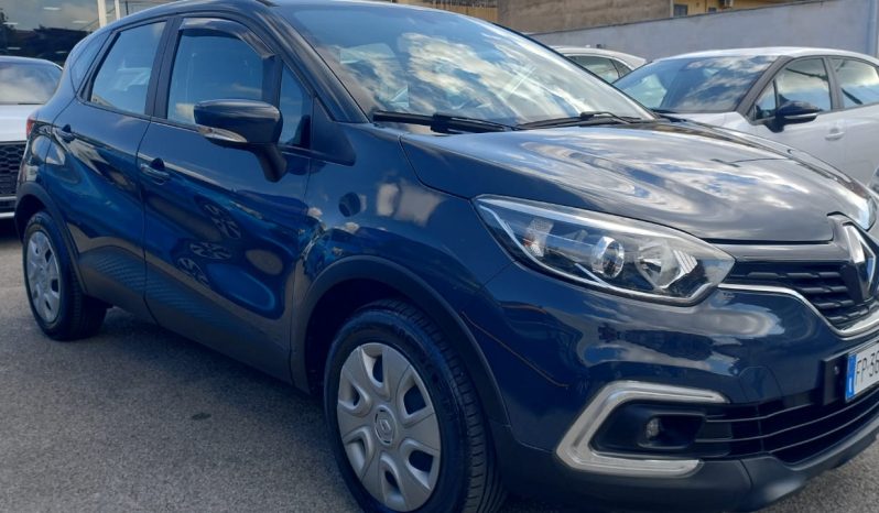 
								RENAULT CAPTUR BUSINESS GPL full									