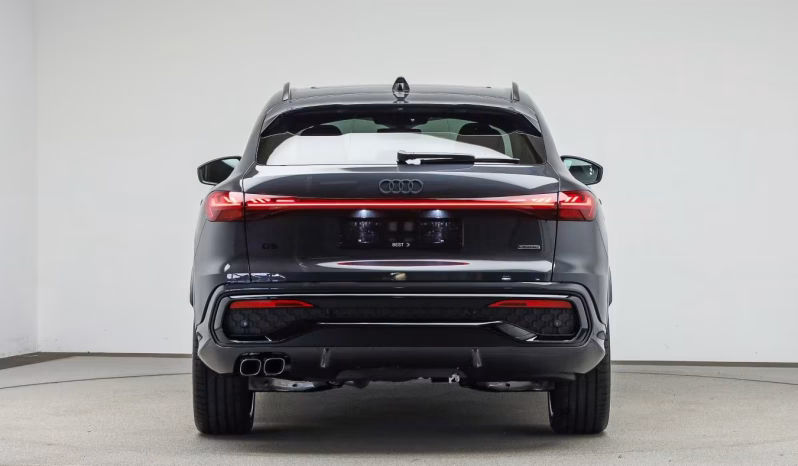 
								AUDI Q5 SPORTBACK S-LINE QUATTRO full									