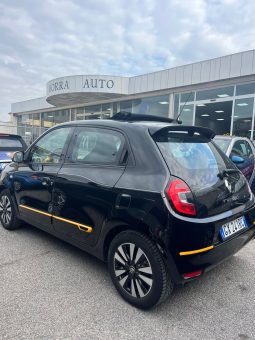 
										RENAULT TWINGO INTENS AUTOM full									