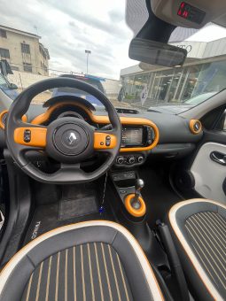 
										RENAULT TWINGO INTENS AUTOM full									