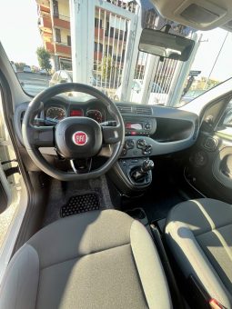 
										FIAT PANDA EASY full									