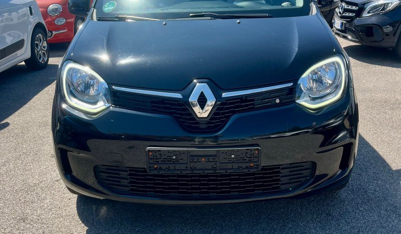 
								RENAULT TWINGO LIMITED full									
