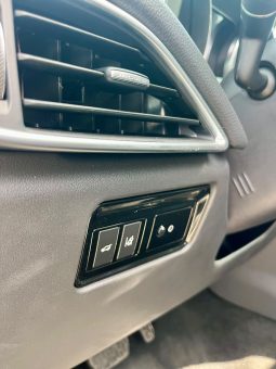
										JAGUAR F-PACE AWD PORTFOLIO full									