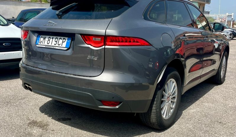 
								JAGUAR F-PACE AWD PORTFOLIO full									