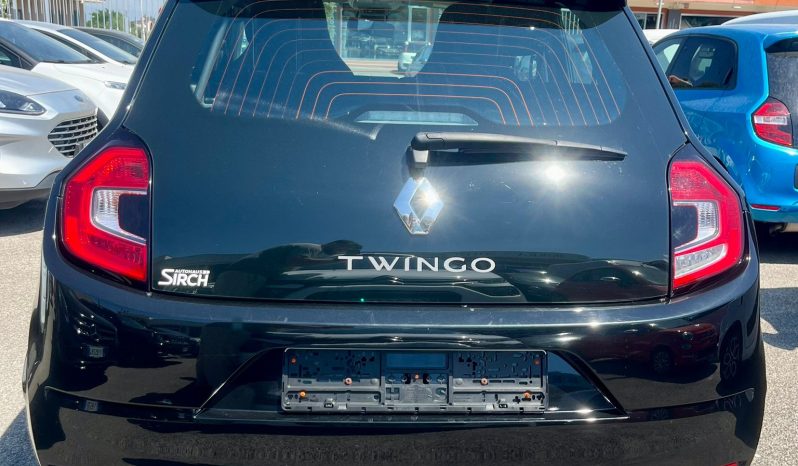 
								RENAULT TWINGO LIMITED full									