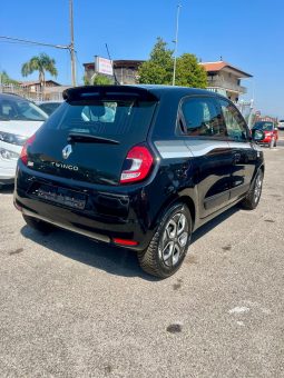 
										RENAULT TWINGO LIMITED full									