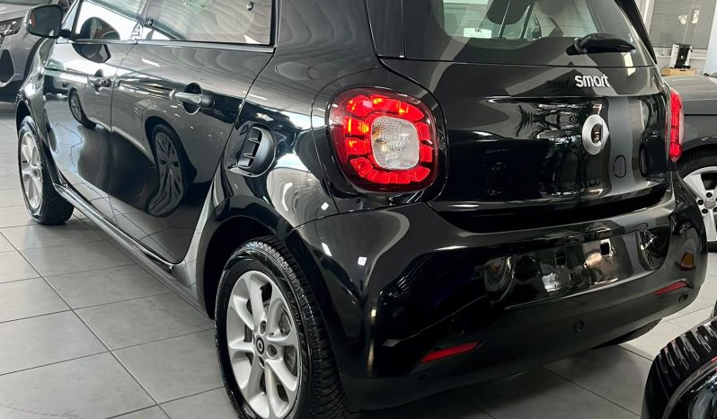 
								SMART FORFOUR PASSION full									