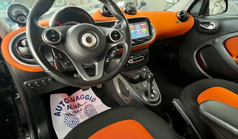 
								SMART FORFOUR PASSION full									