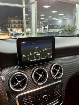 
										MERCEDES-BENZ CLASSE A 180D PREMIUM AMG full									