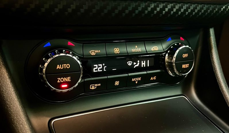 
								MERCEDES-BENZ CLASSE A 180D PREMIUM AMG full									