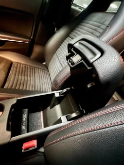 
										MERCEDES-BENZ CLASSE A 180D PREMIUM AMG full									