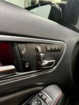 
										MERCEDES-BENZ CLASSE A 180D PREMIUM AMG full									