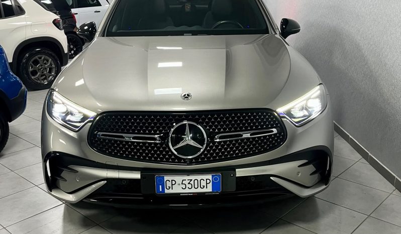 
								MERCEDES-BENZ GLC 220D 4MATIC AMG LINE PREMIUM PLUS full									