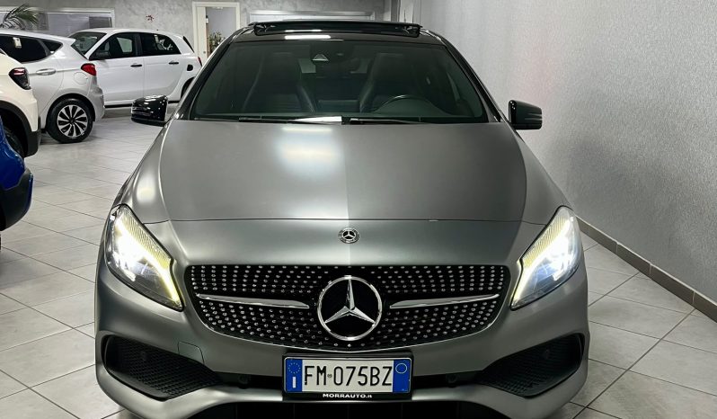 
								MERCEDES-BENZ CLASSE A 180D PREMIUM AMG full									
