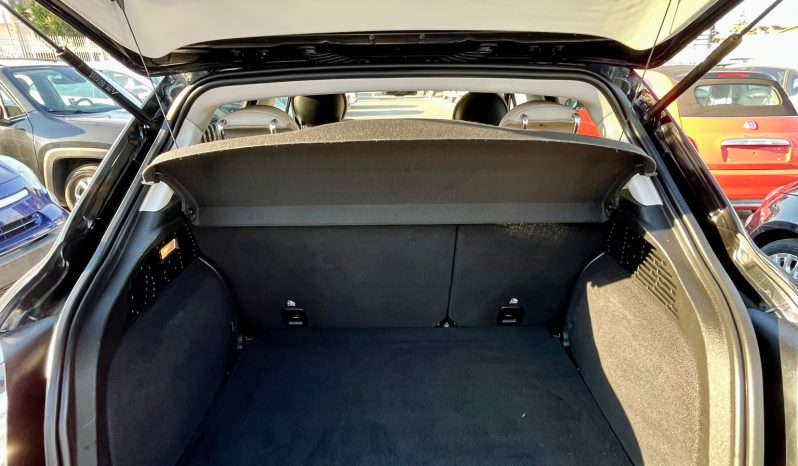 
								FIAT 500X LOUNGE AUTOM full									